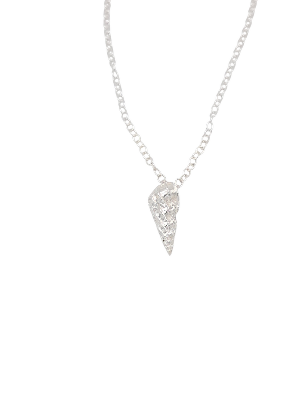 Silver necklace with shell - Echoes of the Sea