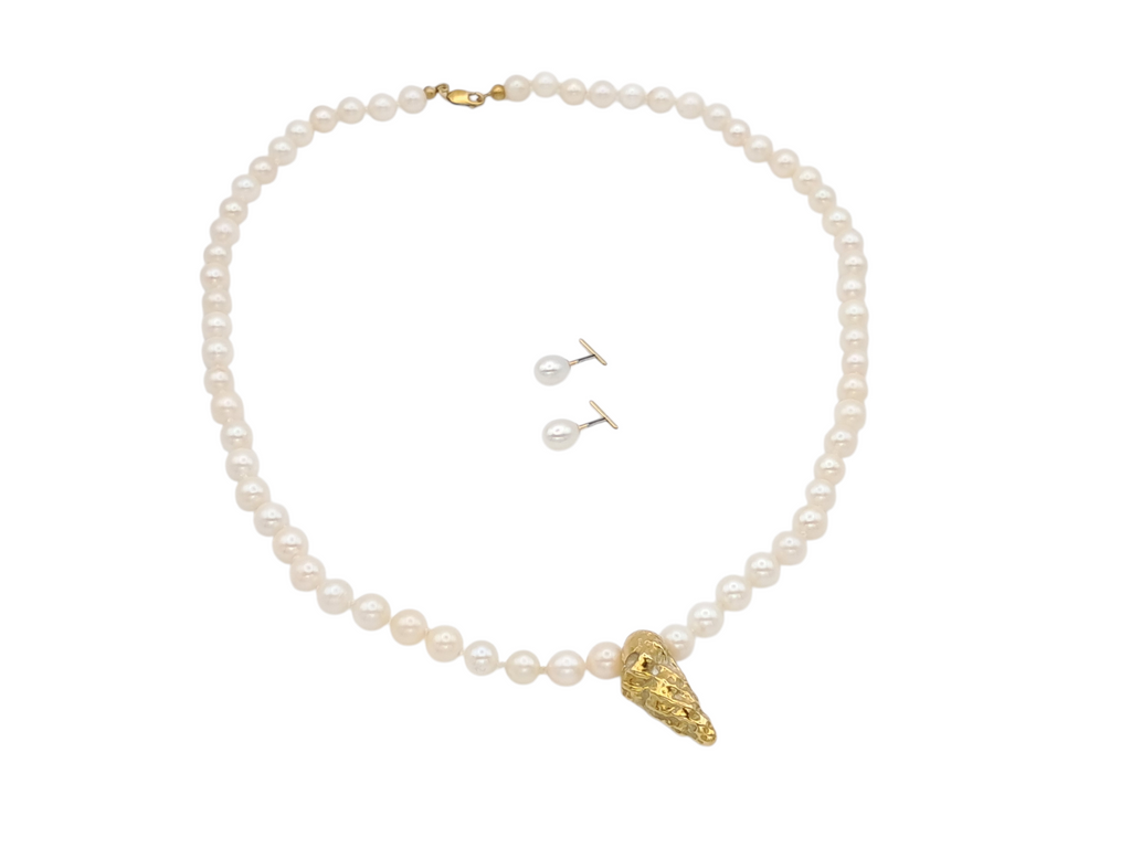 Akoya parelketting met gouden schelp - Echoes of the Sea